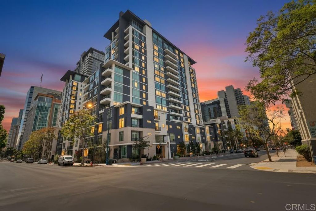 425 W Beech St 226, San Diego, CA 92101