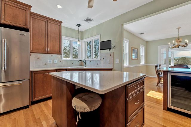 18 Gray Rocks West Road, North Falmouth, MA 02556
