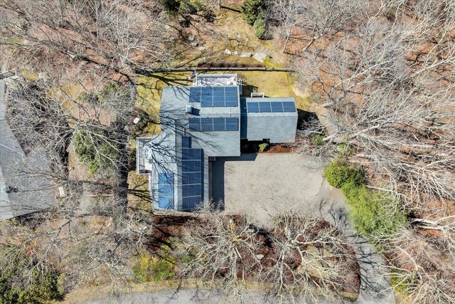 18 Gray Rocks West Road, North Falmouth, MA 02556