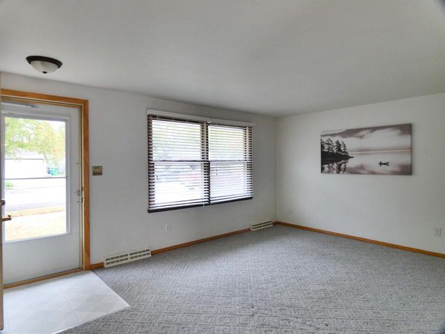 1844 JUNIPER DRIVE, Green Bay, WI 54302