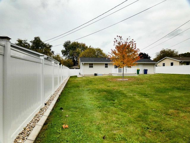 1844 JUNIPER DRIVE, Green Bay, WI 54302