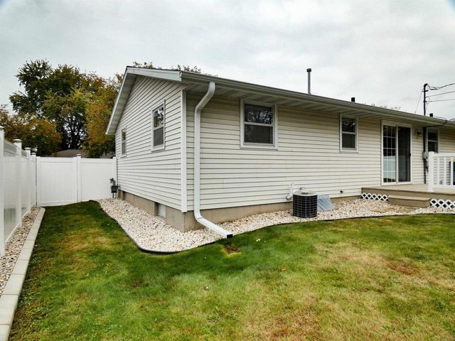 1844 JUNIPER DRIVE, Green Bay, WI 54302