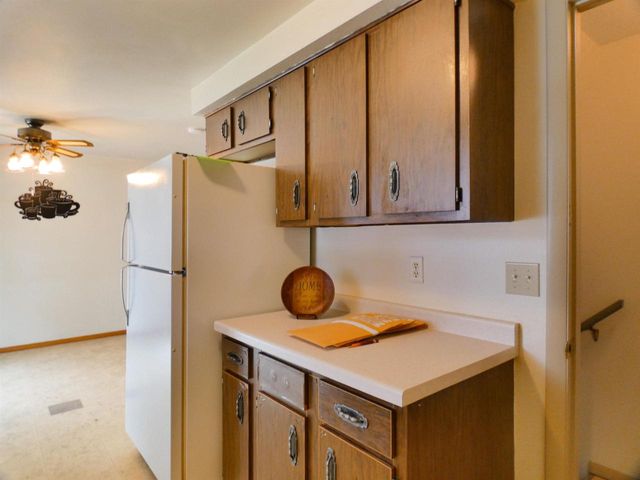 1844 JUNIPER DRIVE, Green Bay, WI 54302