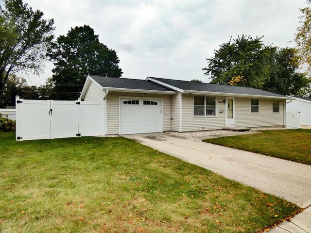 1844 JUNIPER DRIVE, Green Bay, WI 54302
