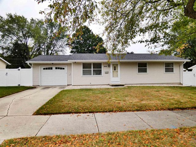 1844 JUNIPER DRIVE, Green Bay, WI 54302