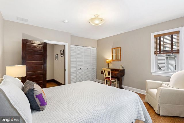 208 FIRST AVE, Haddon Heights, NJ 08035