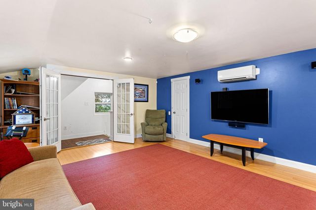 208 FIRST AVE, Haddon Heights, NJ 08035