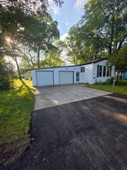 1237 Pine Lane N, Princeton, MN 55371