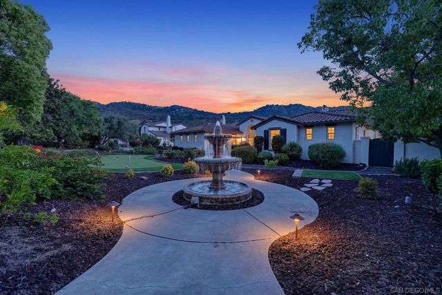 14713 Interlachen Ter, Valley Center, CA 92082