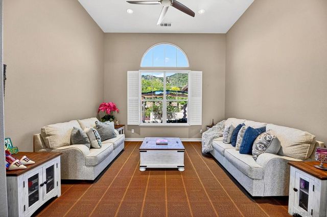 14713 Interlachen Ter, Valley Center, CA 92082