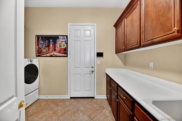 14713 Interlachen Ter, Valley Center, CA 92082