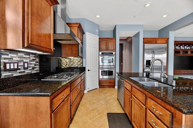 14713 Interlachen Ter, Valley Center, CA 92082