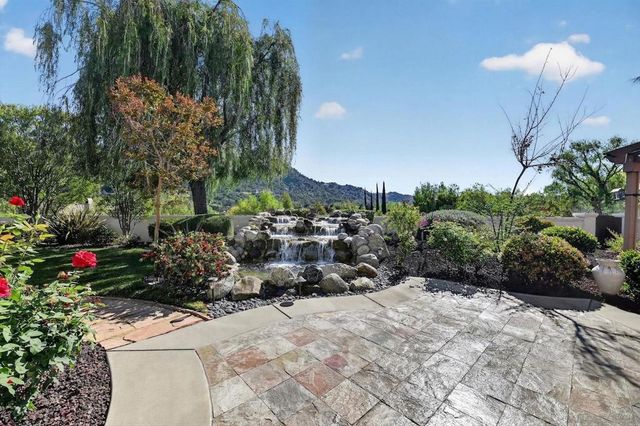 14713 Interlachen Ter, Valley Center, CA 92082