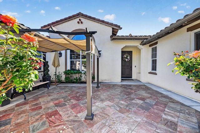 14713 Interlachen Ter, Valley Center, CA 92082