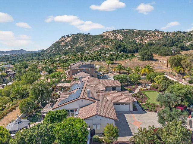 14713 Interlachen Ter, Valley Center, CA 92082