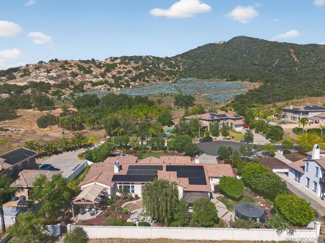 14713 Interlachen Ter, Valley Center, CA 92082