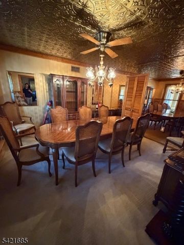 90 Emmans Rd, Roxbury Twp., NJ 07852