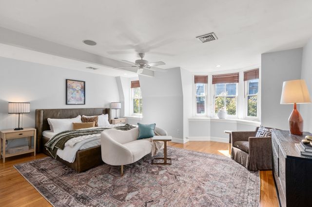 85 Dartmouth St PH, Boston, MA 02116