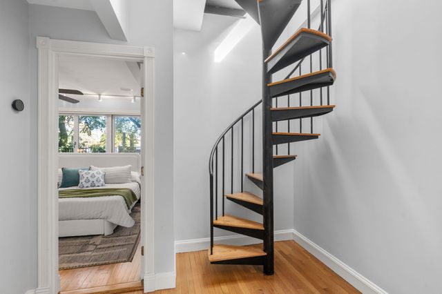 85 Dartmouth St PH, Boston, MA 02116
