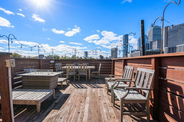 85 Dartmouth St PH, Boston, MA 02116