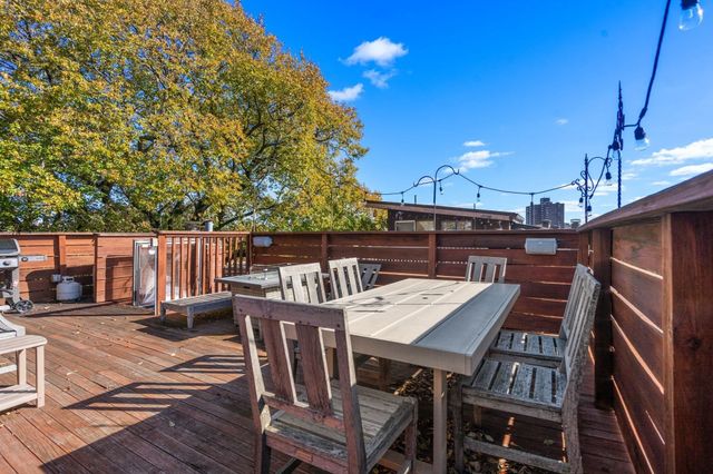 85 Dartmouth St PH, Boston, MA 02116