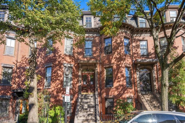 85 Dartmouth St PH, Boston, MA 02116