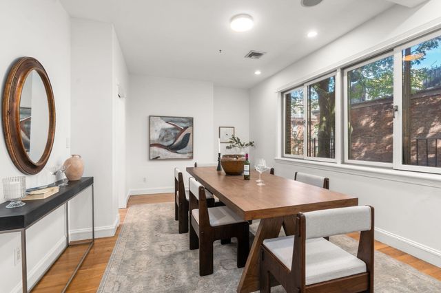85 Dartmouth St PH, Boston, MA 02116