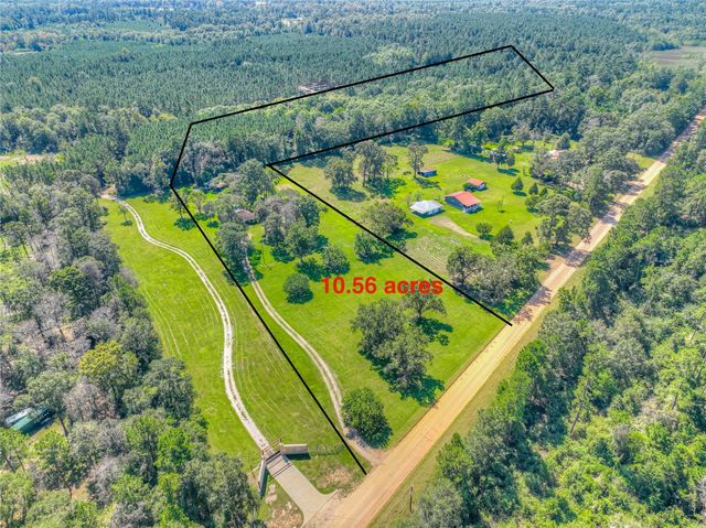 438 Bird Road, Livingston, TX 77351
