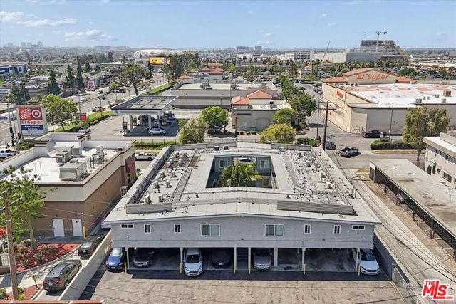 9910 S Village Drive, Inglewood, CA 90305