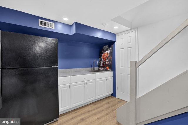 1118 TRIBBETT AVE, Sharon Hill, PA 19079