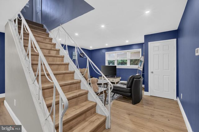 1118 TRIBBETT AVE, Sharon Hill, PA 19079