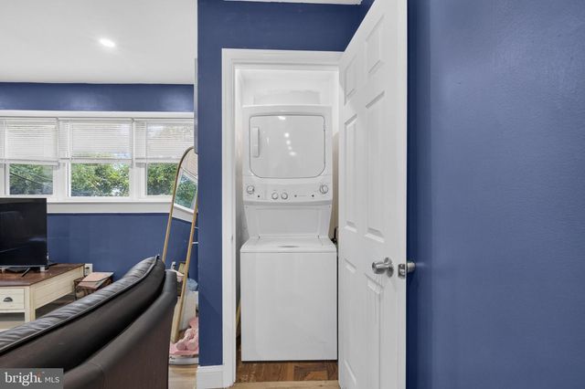 1118 TRIBBETT AVE, Sharon Hill, PA 19079