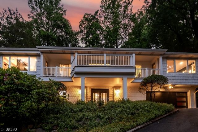 244 Highland Ave, Montclair Twp., NJ 07043