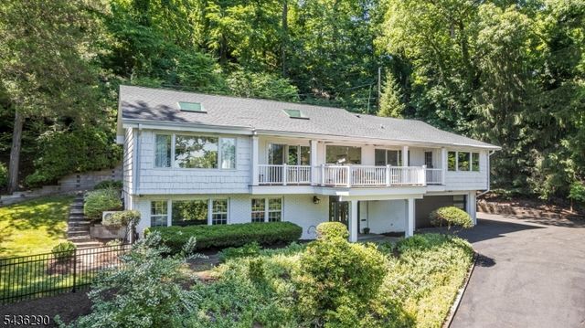 244 Highland Ave, Montclair Twp., NJ 07043