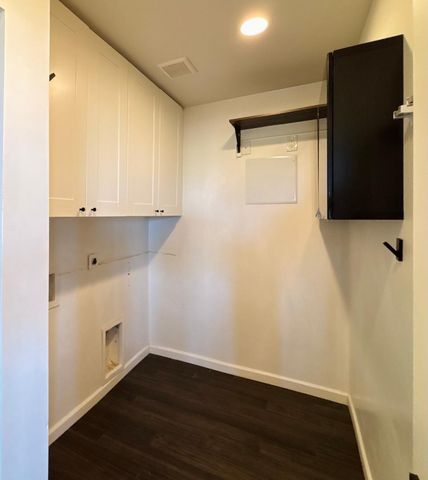 1750 W Pearce Road, Phoenix, AZ 85041