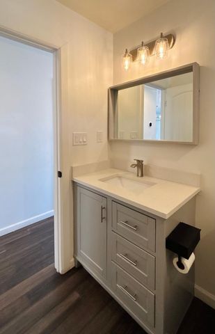 1750 W Pearce Road, Phoenix, AZ 85041