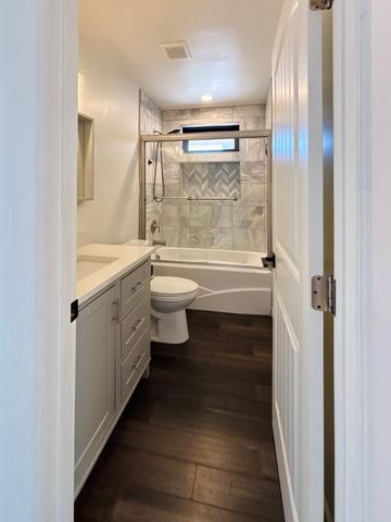 1750 W Pearce Road, Phoenix, AZ 85041