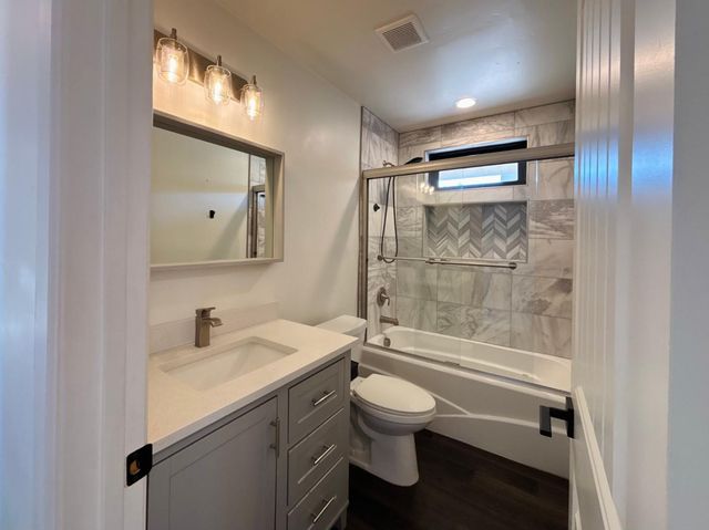 1750 W Pearce Road, Phoenix, AZ 85041