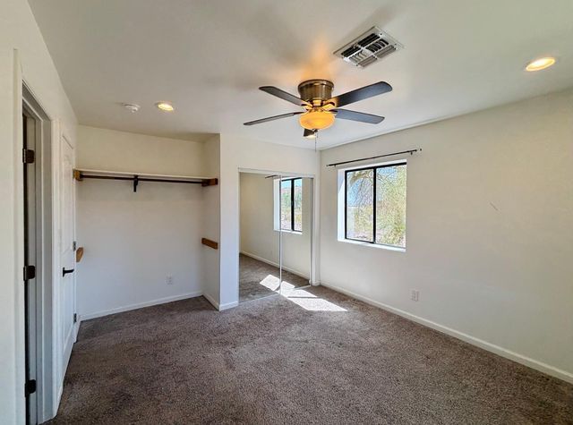 1750 W Pearce Road, Phoenix, AZ 85041