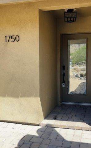 1750 W Pearce Road, Phoenix, AZ 85041