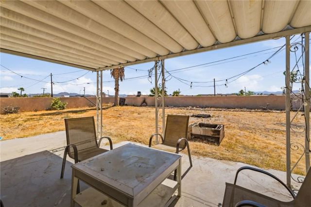 1104 Bigger St, Barstow, CA 92311