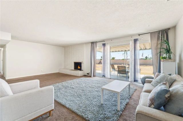 1104 Bigger St, Barstow, CA 92311
