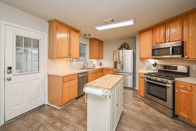 26908 Castlecliff Lane, Kingwood, TX 77339