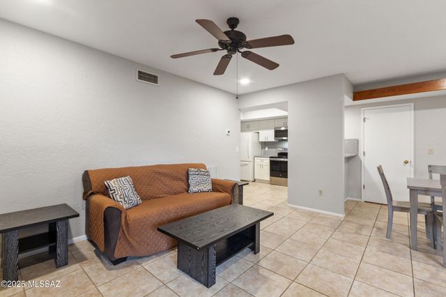 4281 N River Grove Cir Apt 118, Tucson, AZ 85719