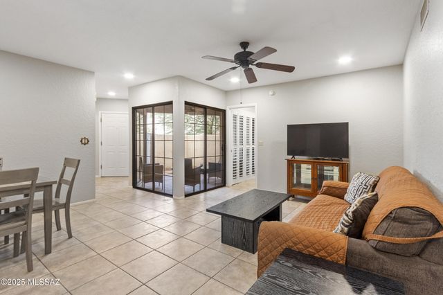 4281 N River Grove Cir Apt 118, Tucson, AZ 85719