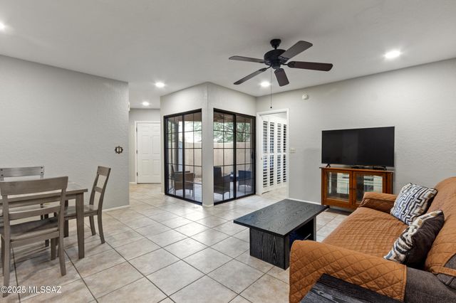 4281 N River Grove Cir Apt 118, Tucson, AZ 85719