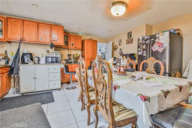 8217 Broadway Street, Los Angeles, CA 90003