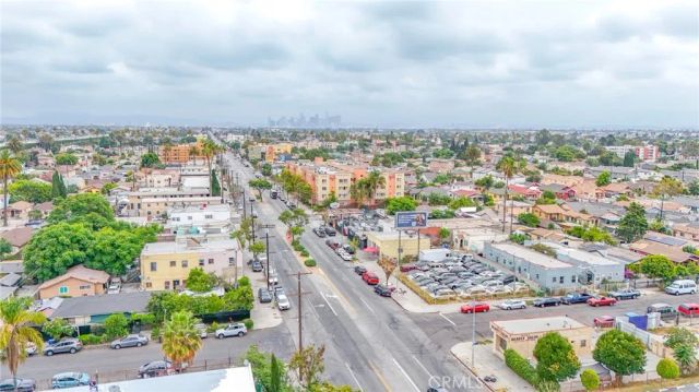 8217 Broadway Street, Los Angeles, CA 90003