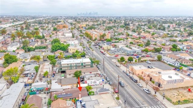 8217 Broadway Street, Los Angeles, CA 90003