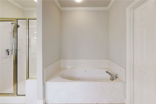 922 Grand Oaks Circle, College Station, TX 77840